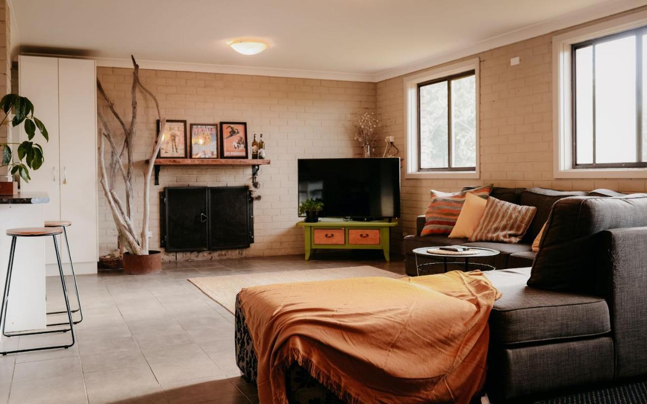 East Lake Travellers Lodge Jindabyne Extérieur photo